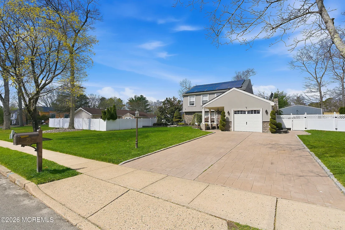 Photo of 20 Cambridge Drive