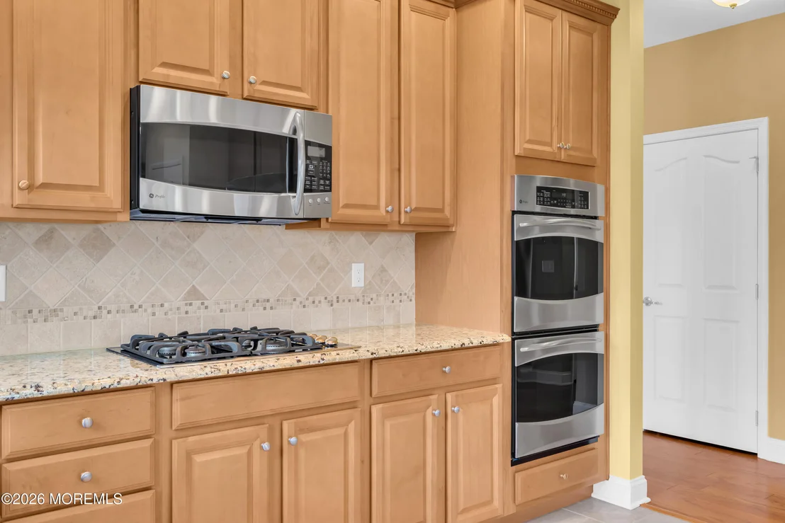 Photo of 4 Bay Head Court