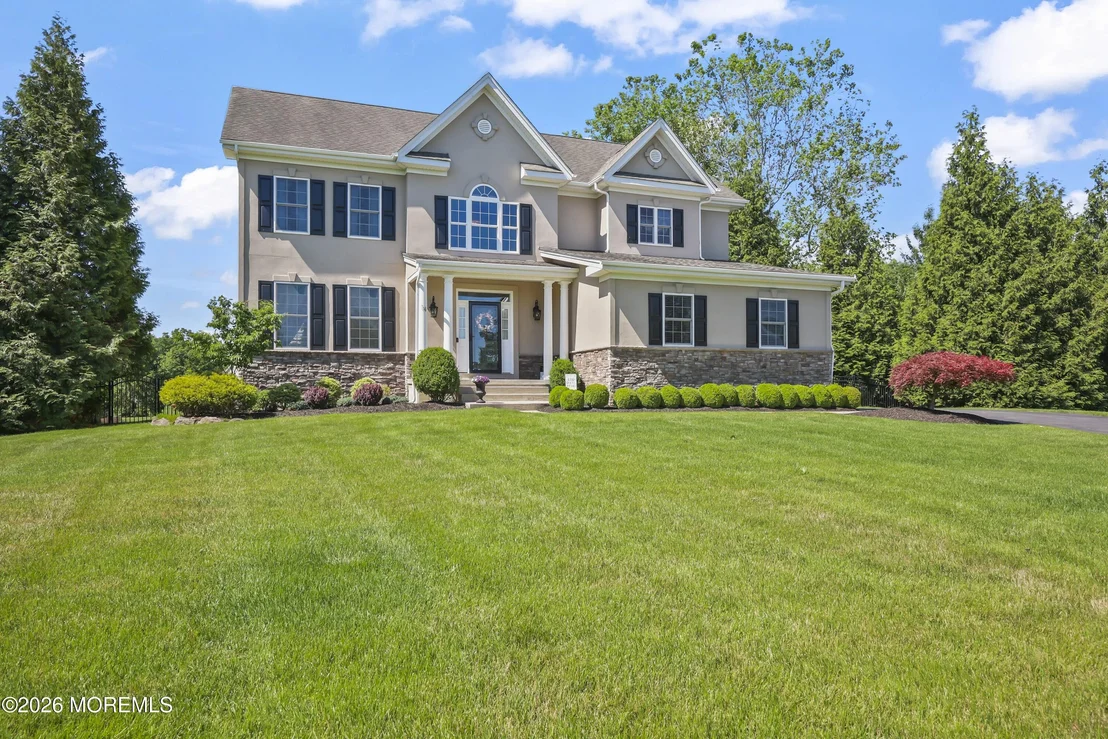 Photo of 14 Whispering Grove Boulevard