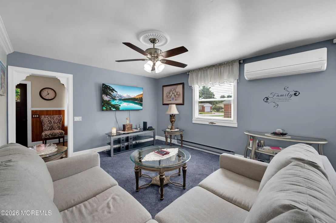 Photo of 21 Hudson Parkway
