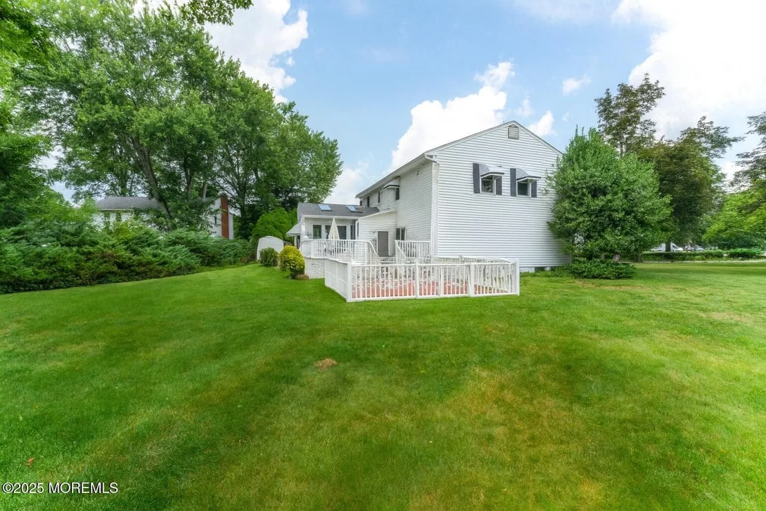 Photo of 32 Woods Road