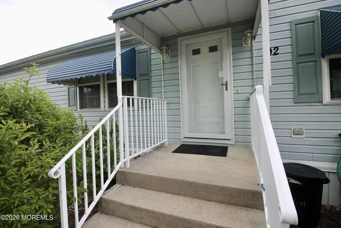 Photo of 92 Cardinal Way