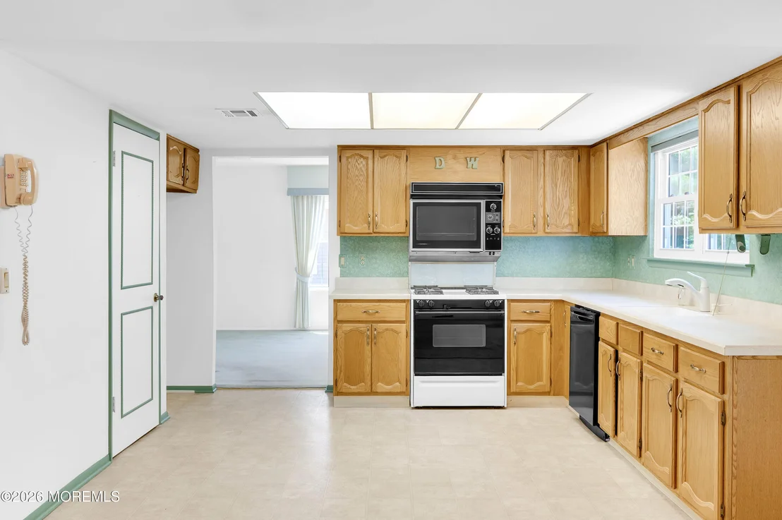 Photo of 14 Sheffield Drive