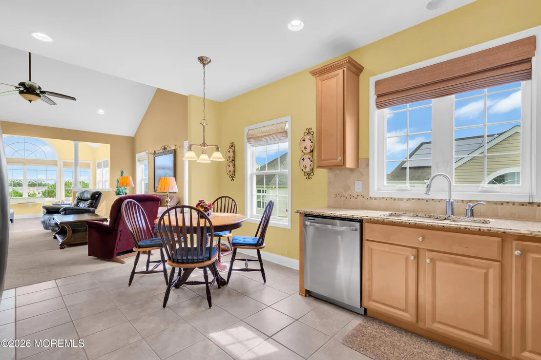 Photo of 4 Bay Head Court