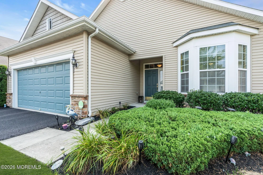 Photo of 44 Eagle Ridge Circle