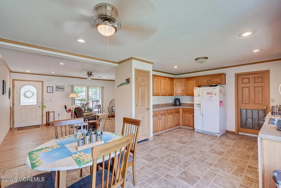 Photo of 22 Easy Street