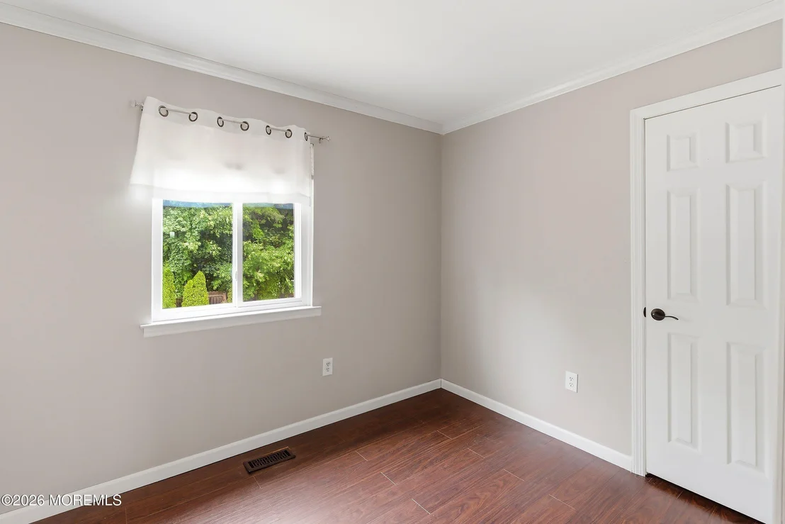 Photo of 42 Fox Drive