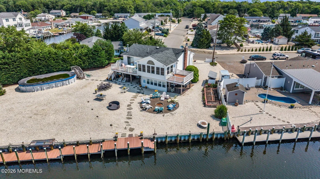 Photo of 115 Hatteras Road