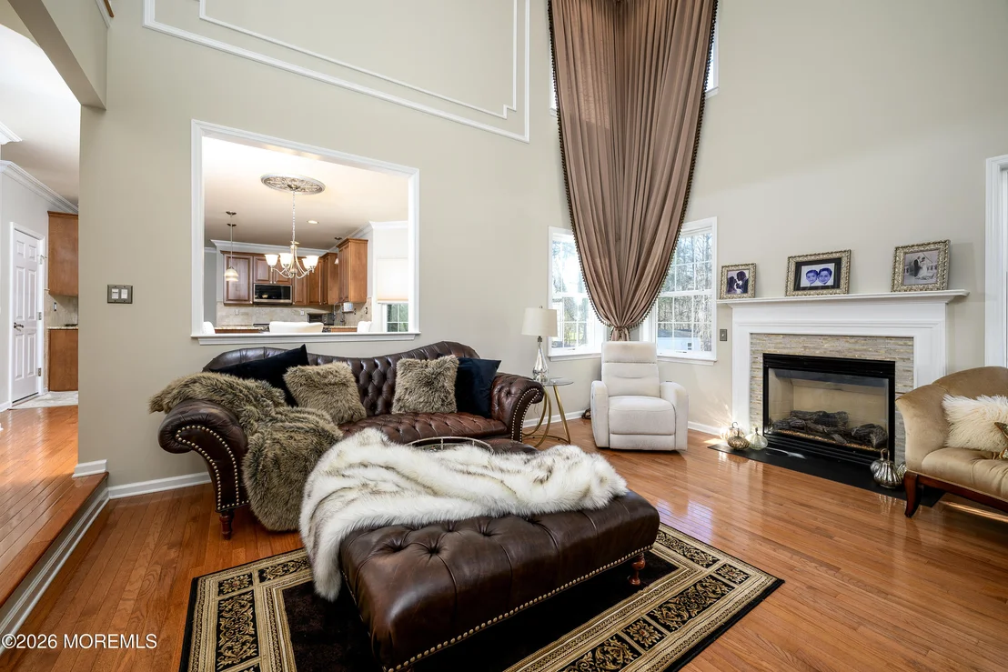 Photo of 4 Whispering Grove Boulevard