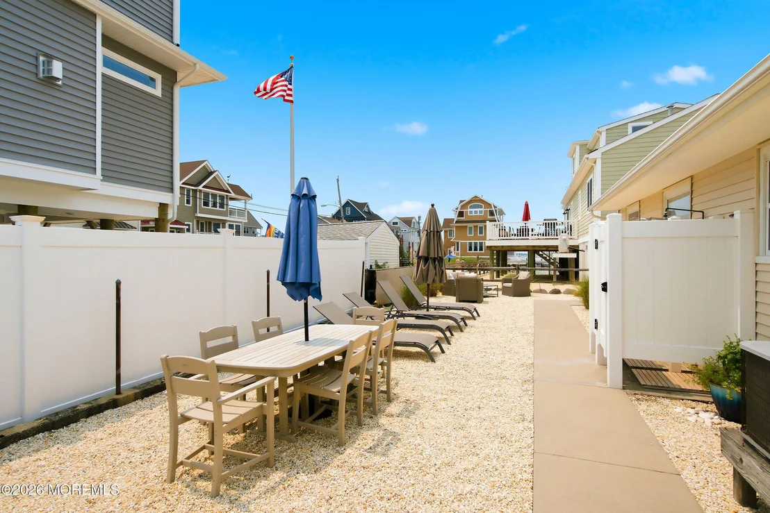 Photo of 265 Ocean Bay Boulevard