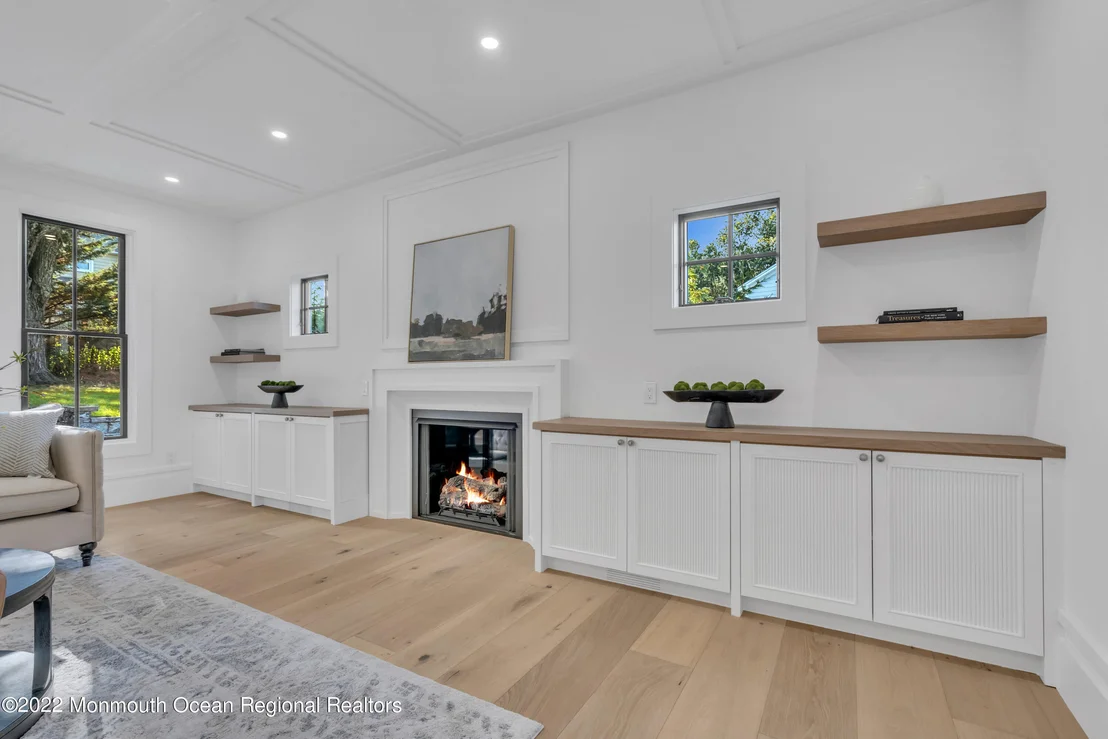 Photo of 376 Orenda Circle