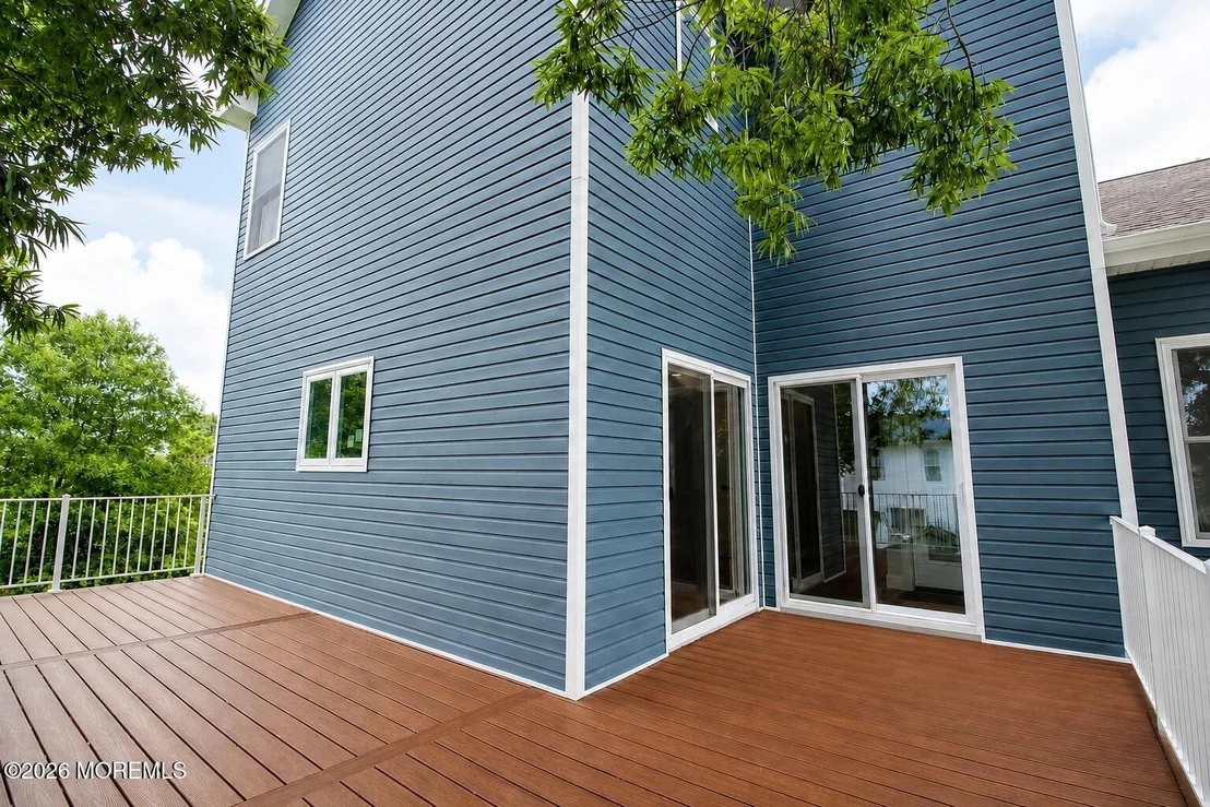 Photo of 427 Central Avenue