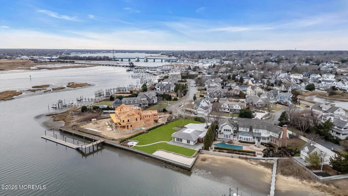 Photo of 22 Crescent Drive