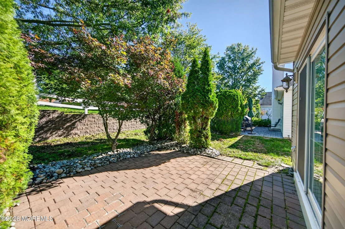 Photo of 6 Doral Way