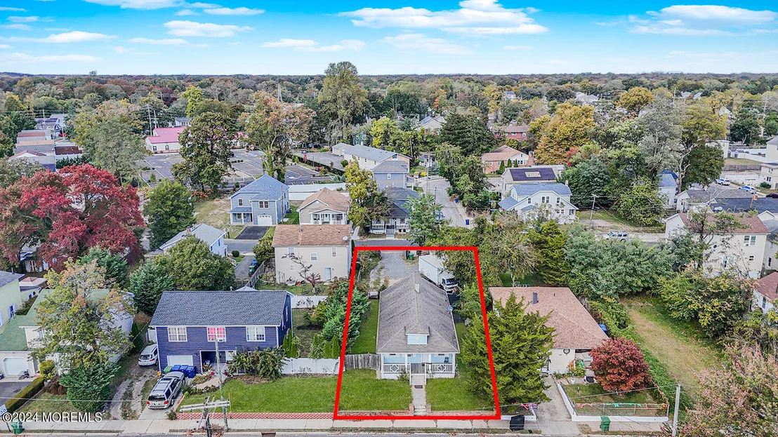 Photo of 1721 Bangs Avenue