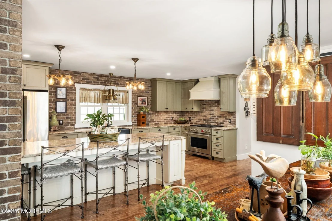 Photo of 158 Larrison Road