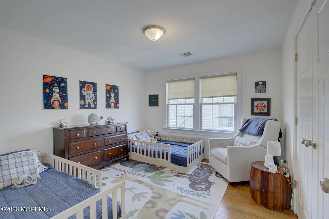 Photo of 42 Forrest Avenue