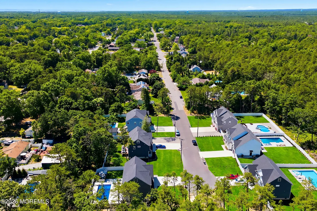 Photo of 295 Coolidge Avenue