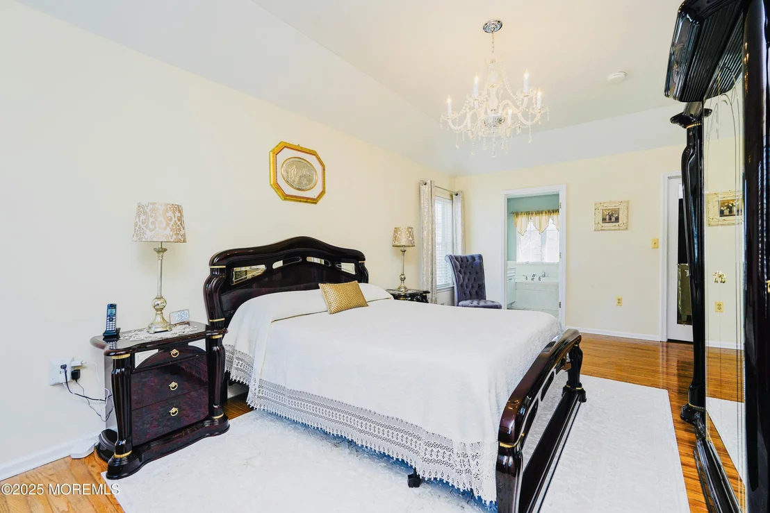 Photo of 19 Summerhill Avenue