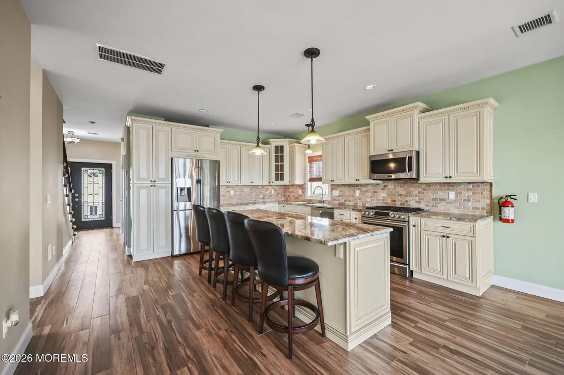 Photo of 151 Vanard Drive