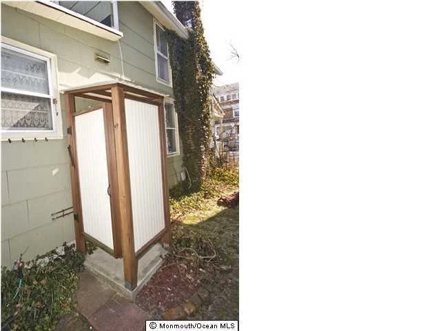 Photo of 143 Abbott Avenue