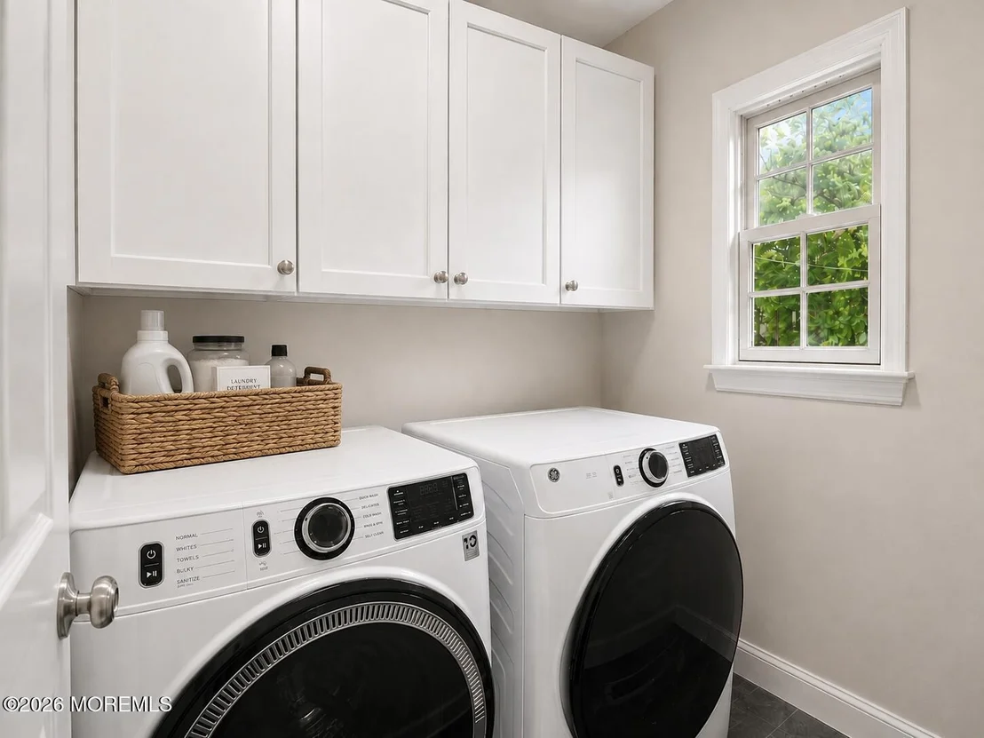 Photo of 28 Riverview Drive