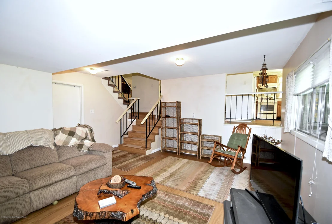 Photo of 32 London Drive
