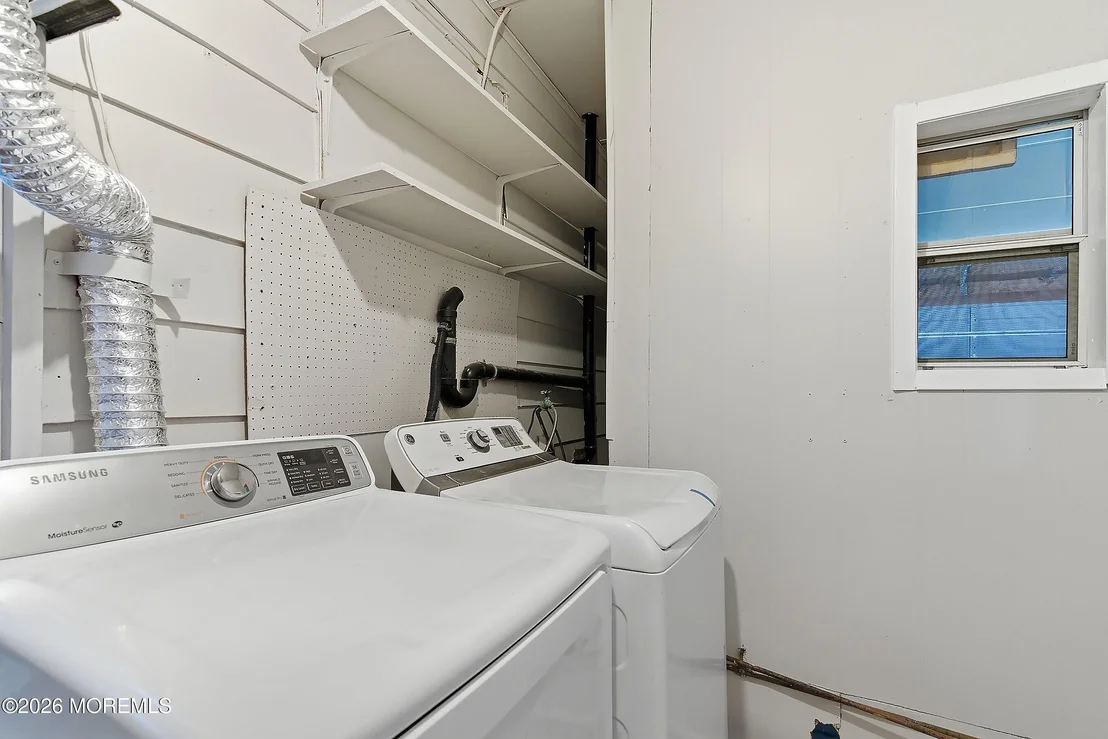 Photo of 215 Sunset Lane