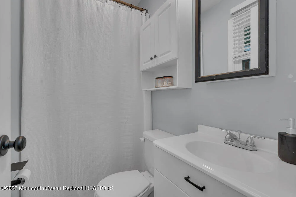 Photo of 1233 Clearview Street