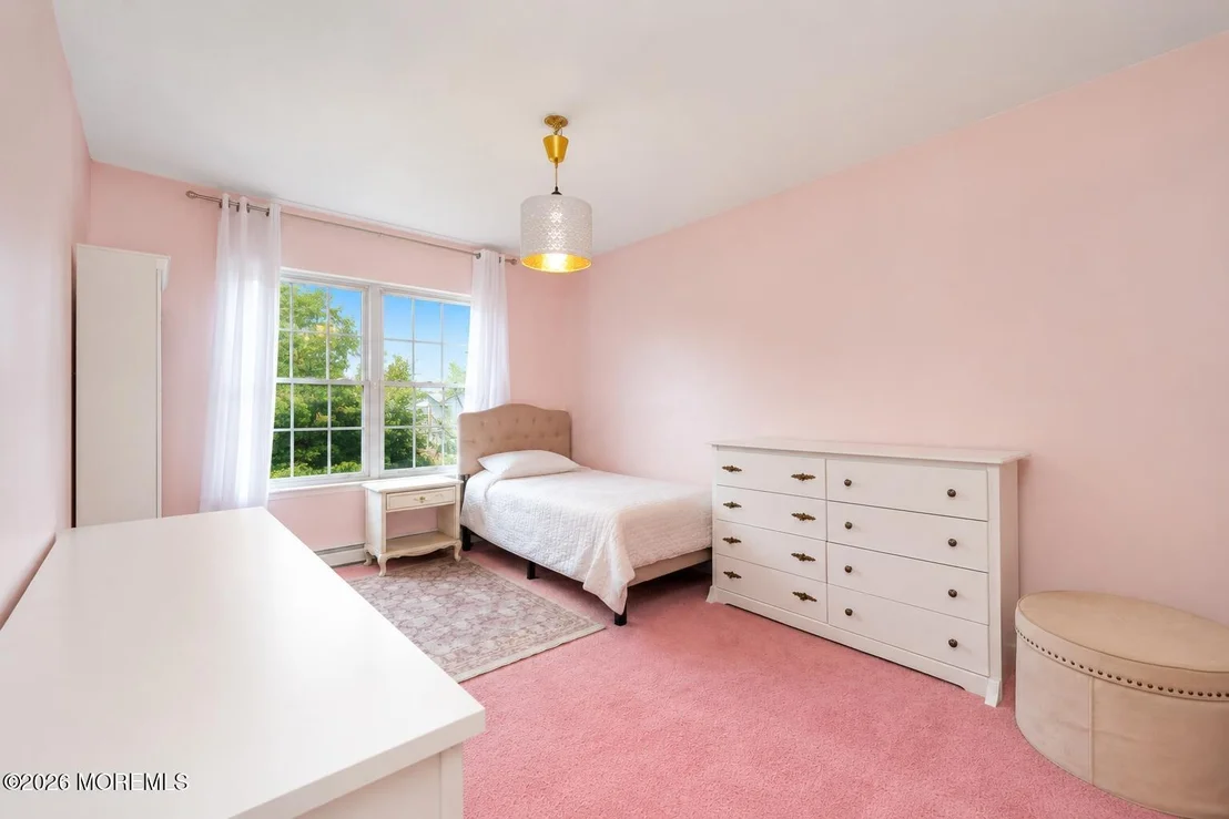 Photo of 26 Summerhill Avenue