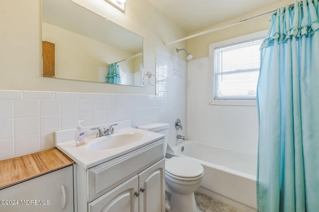 Photo of 112 Morris Boulevard