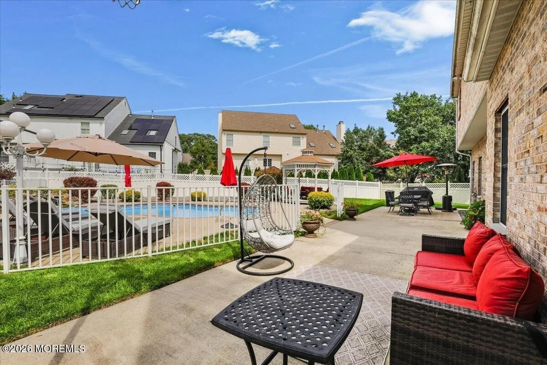 Photo of 25 Paceview Drive