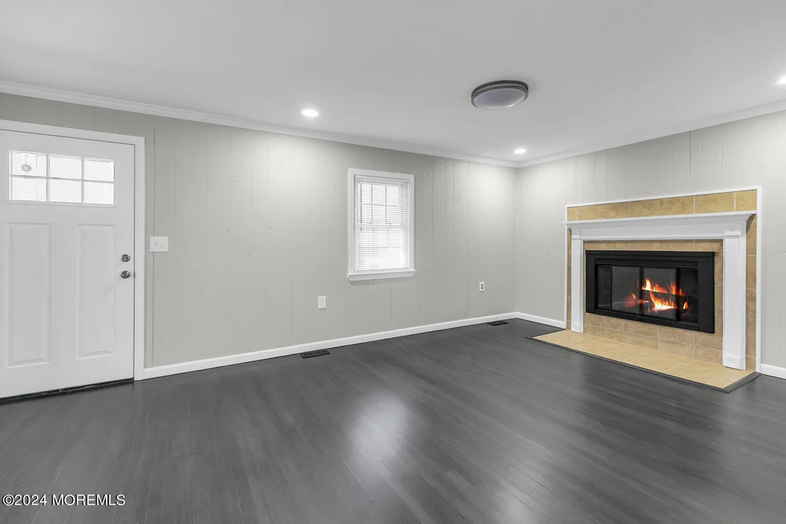 Photo of 717 Harmony Road