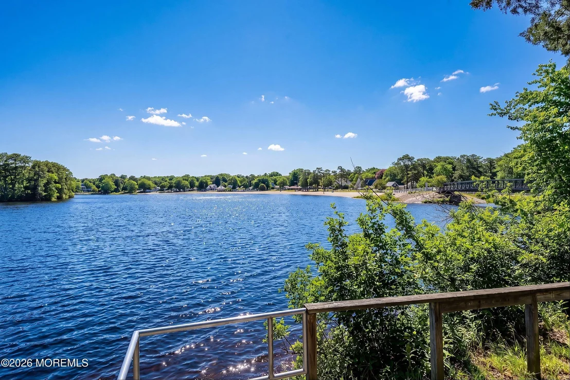 Photo of 2115 Cedarview Drive