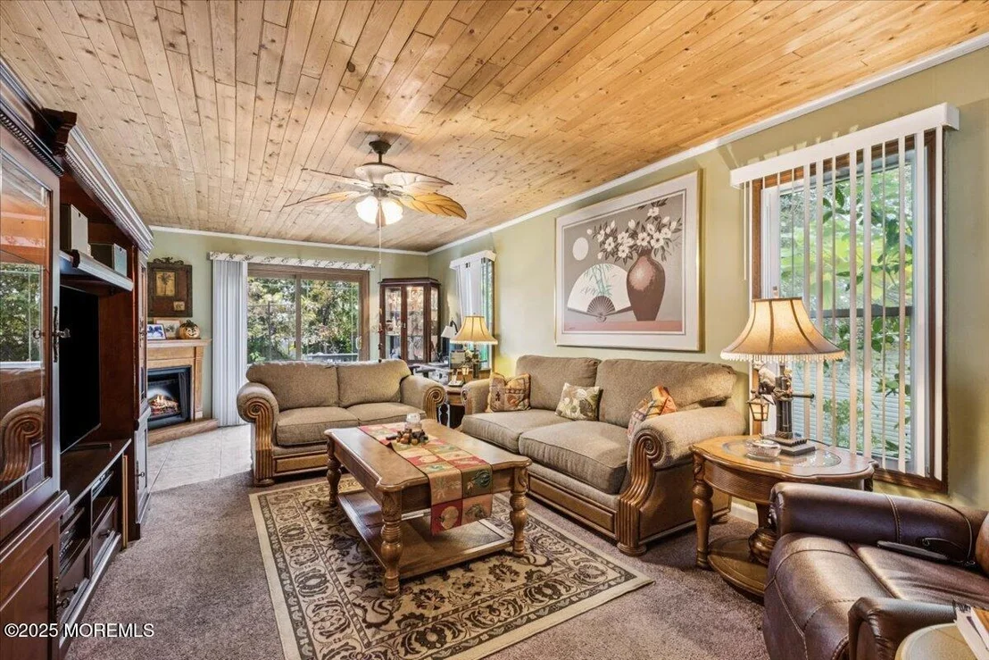 Photo of 8 Hawaii Road
