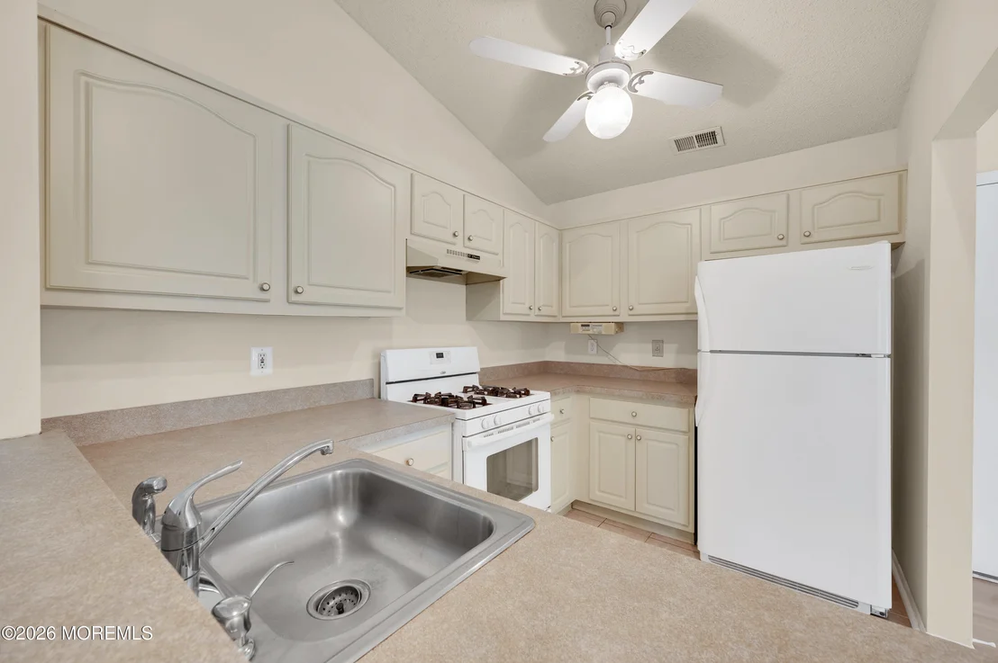 Photo of 17 Seaview Avenue