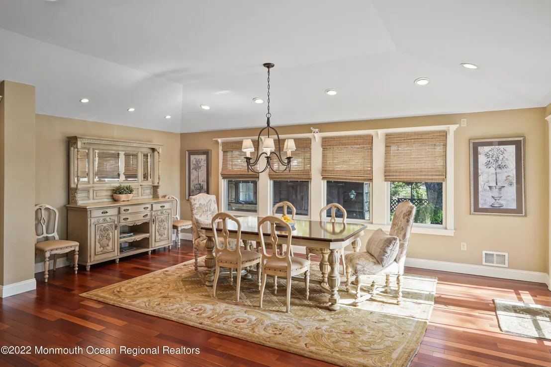 Photo of 2409 Riverside Terrace