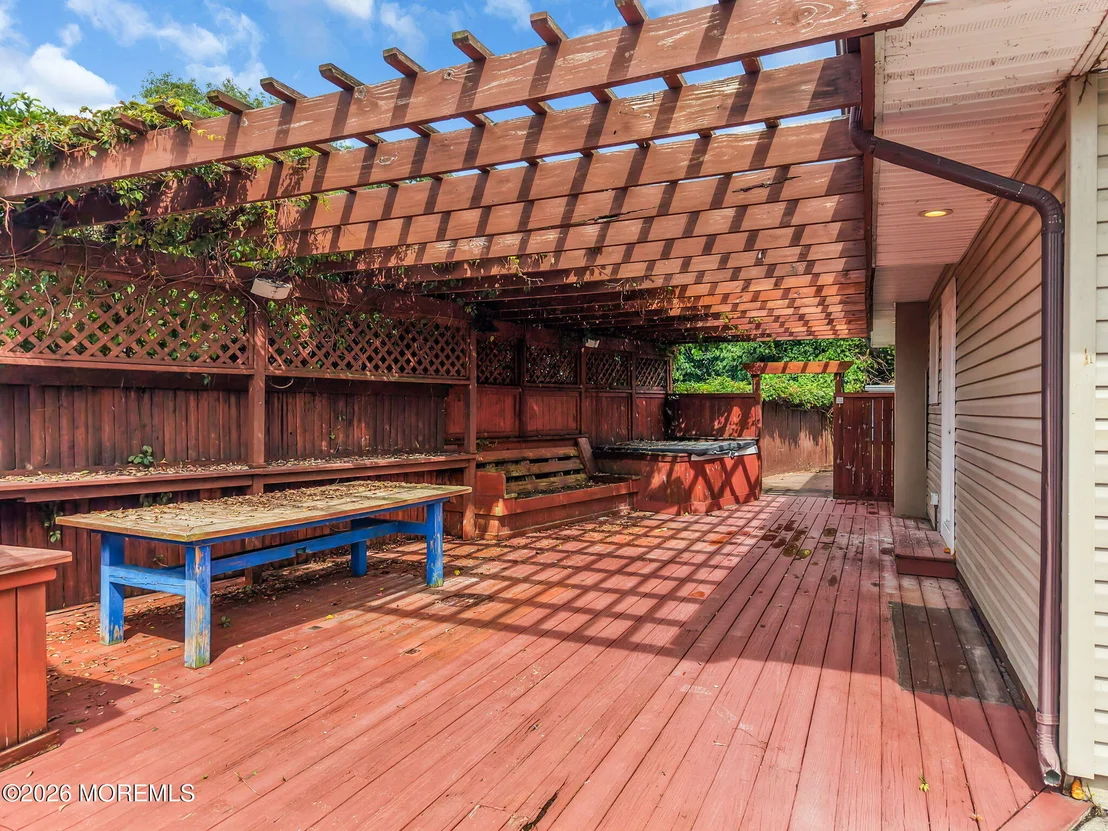 Photo of 294 Delaware Drive