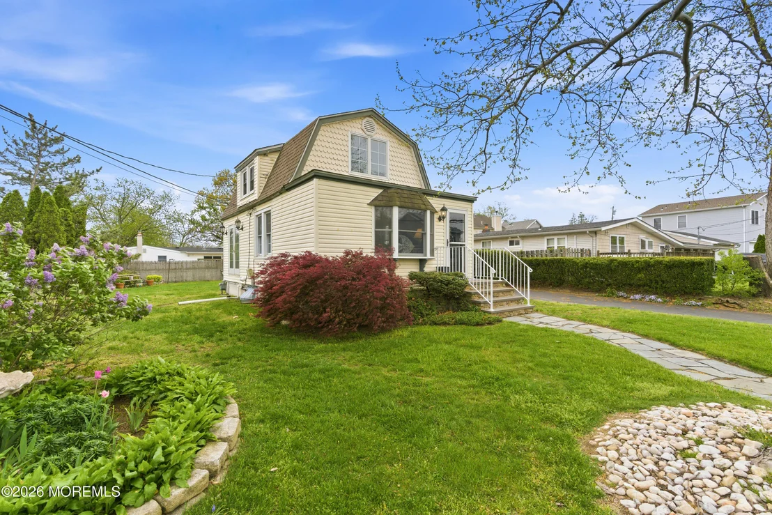 Photo of 114 Ocean Boulevard