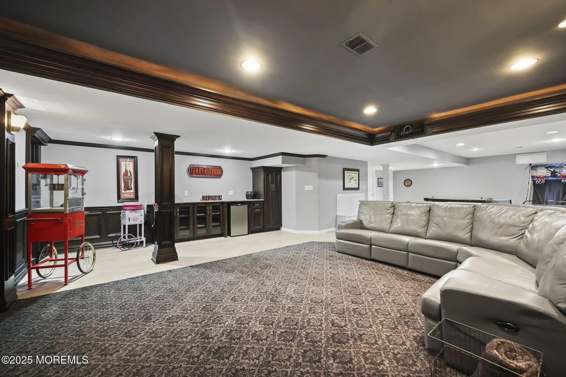 Photo of 7 Trumbull Court