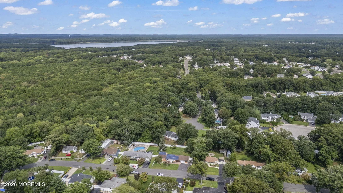 Photo of 67 Crest Drive