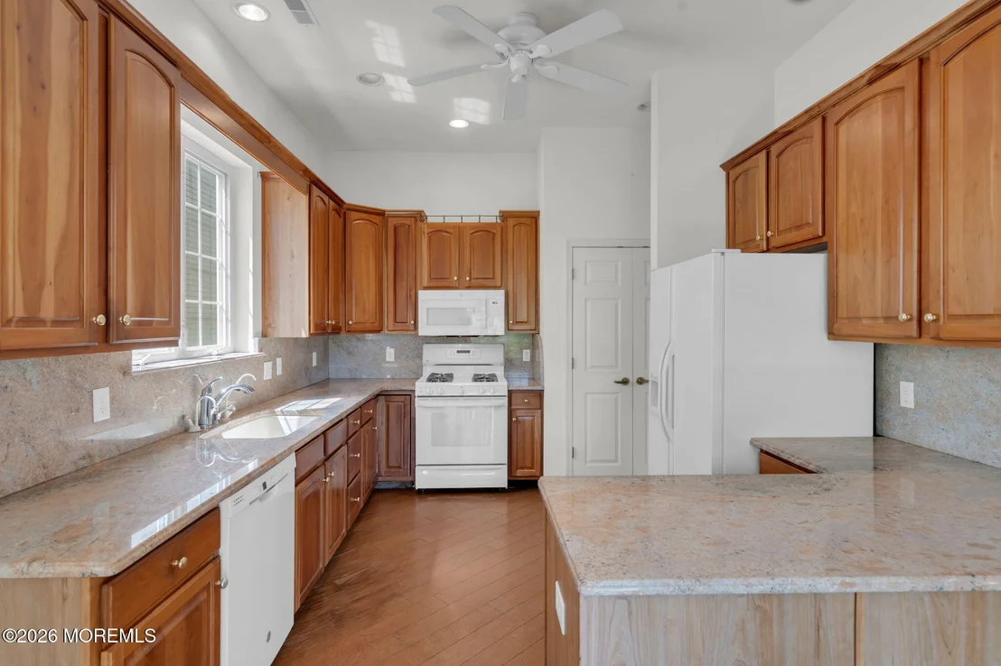 Photo of 39 Baltusrol Drive