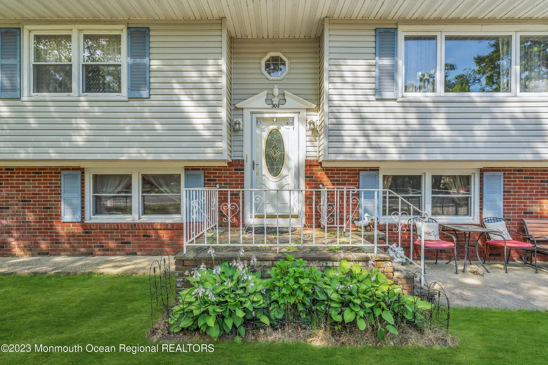Photo of 303 Station Drive