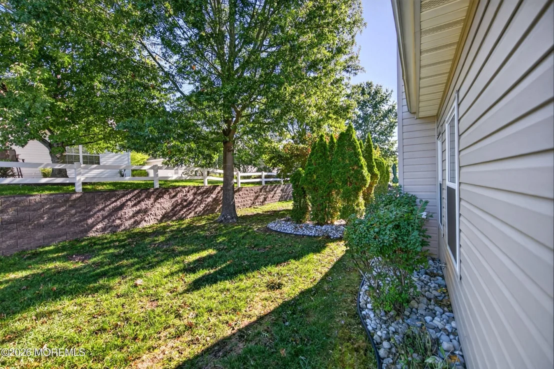 Photo of 6 Doral Way