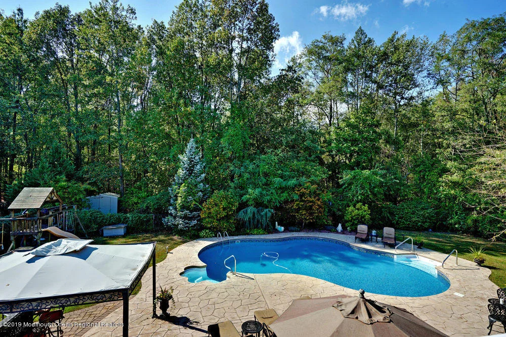 Photo of 1409 Roller Road