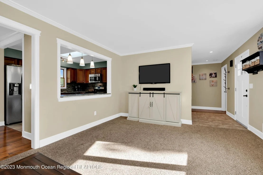Photo of 1435 Flintoft Avenue