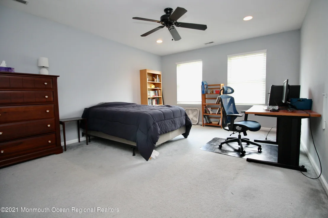 Photo of 20 Cedarview Avenue