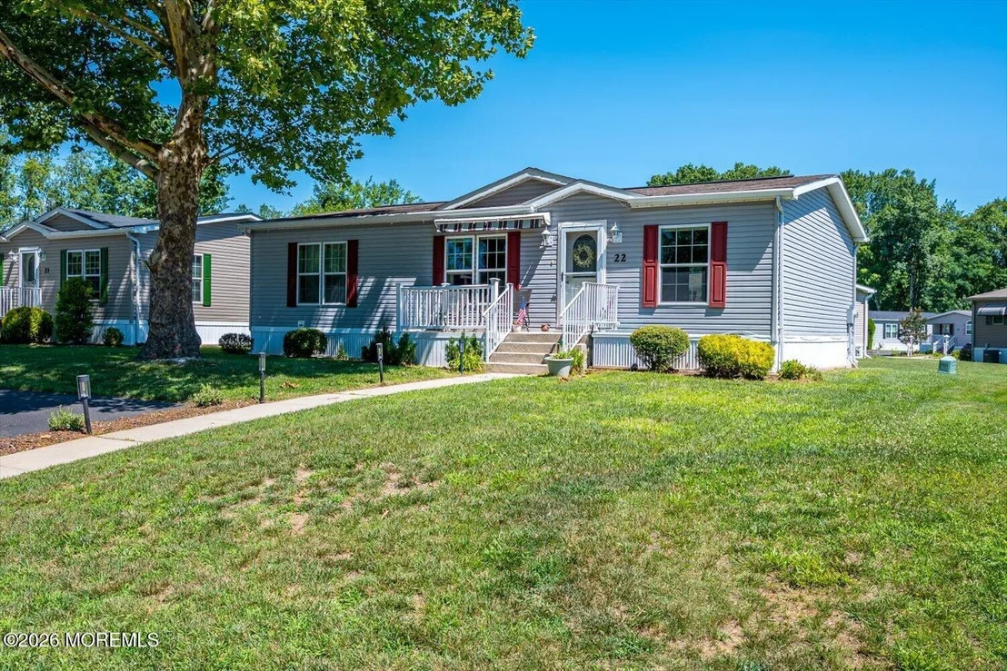 Photo of 22 Easy Street