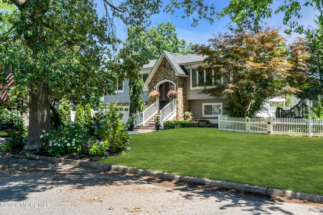 Photo of 23 Layton Avenue
