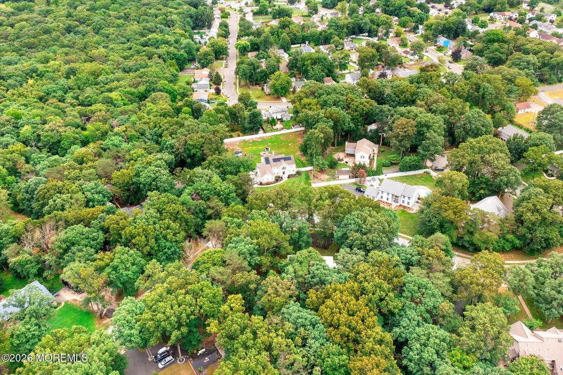 Photo of 4 Pine Tree Drive